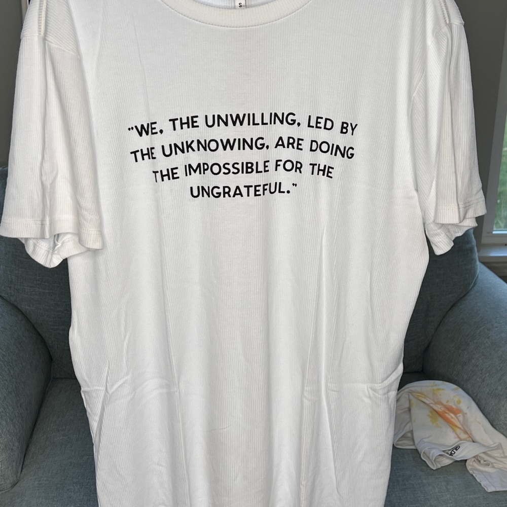 Boyfriend tee white/black size small by wild fox